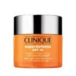 Superdefense Spf25 קרם לחות בעל מקדם הגנה למראה עור קורן וחסר עייפות